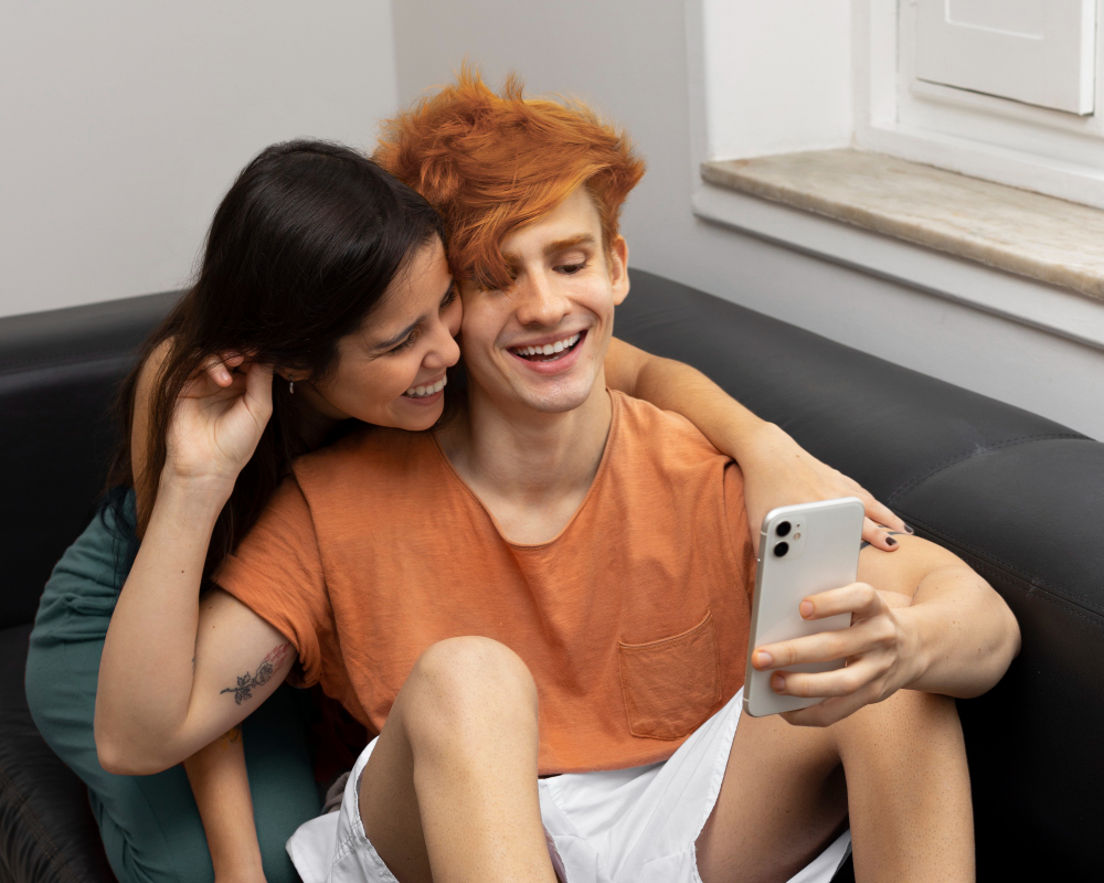 Chat Kültüründe Mizah ve Dil Oyunları